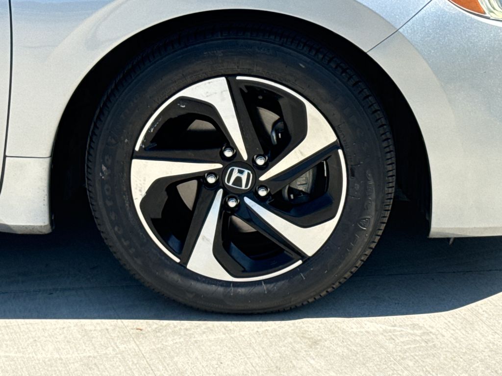 Used 2022 Gray Honda EX image 9