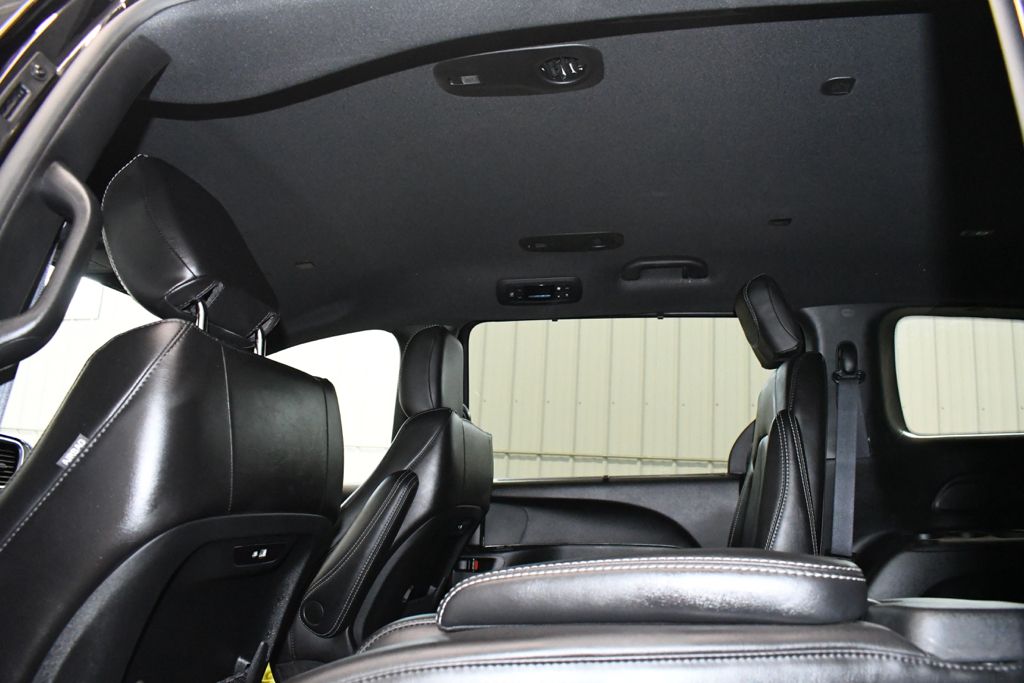 Used 2026 Black Chrysler Select image 30