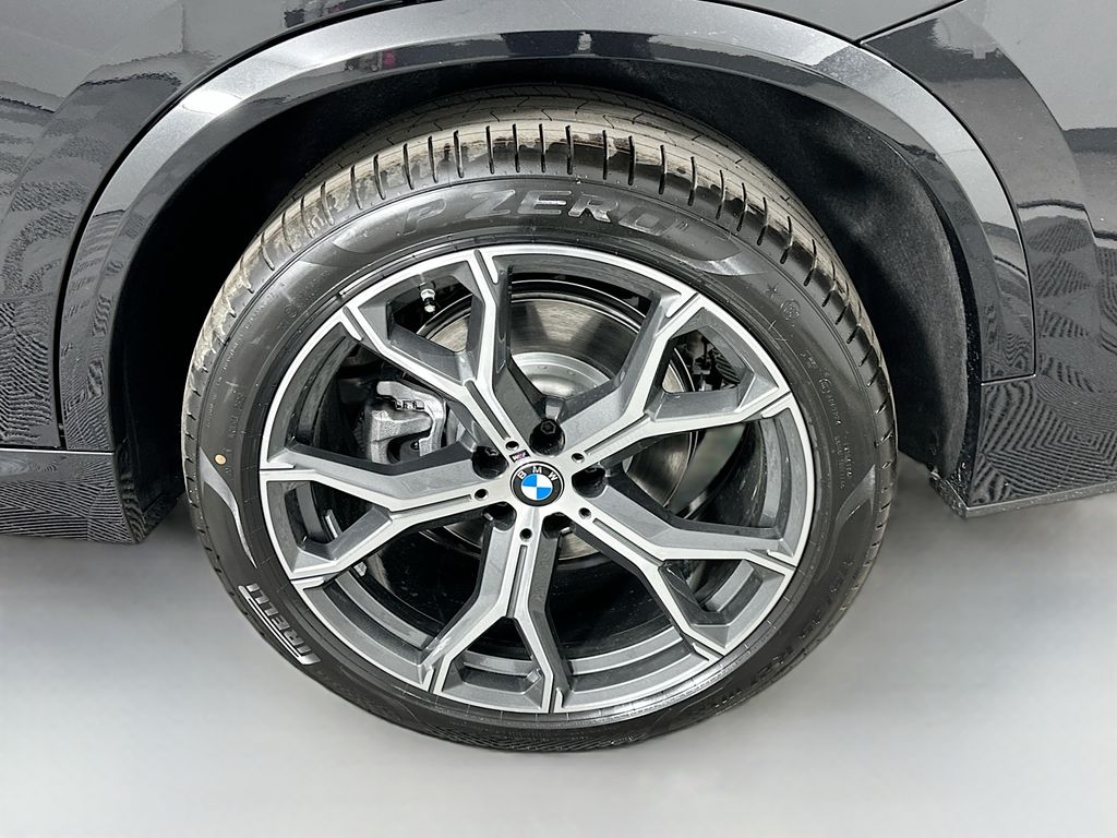 Thumbnail: 2026 BMW X5 - 23