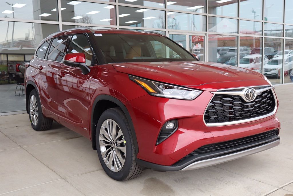 2026 Toyota Highlander Hybrid Platinum AWD