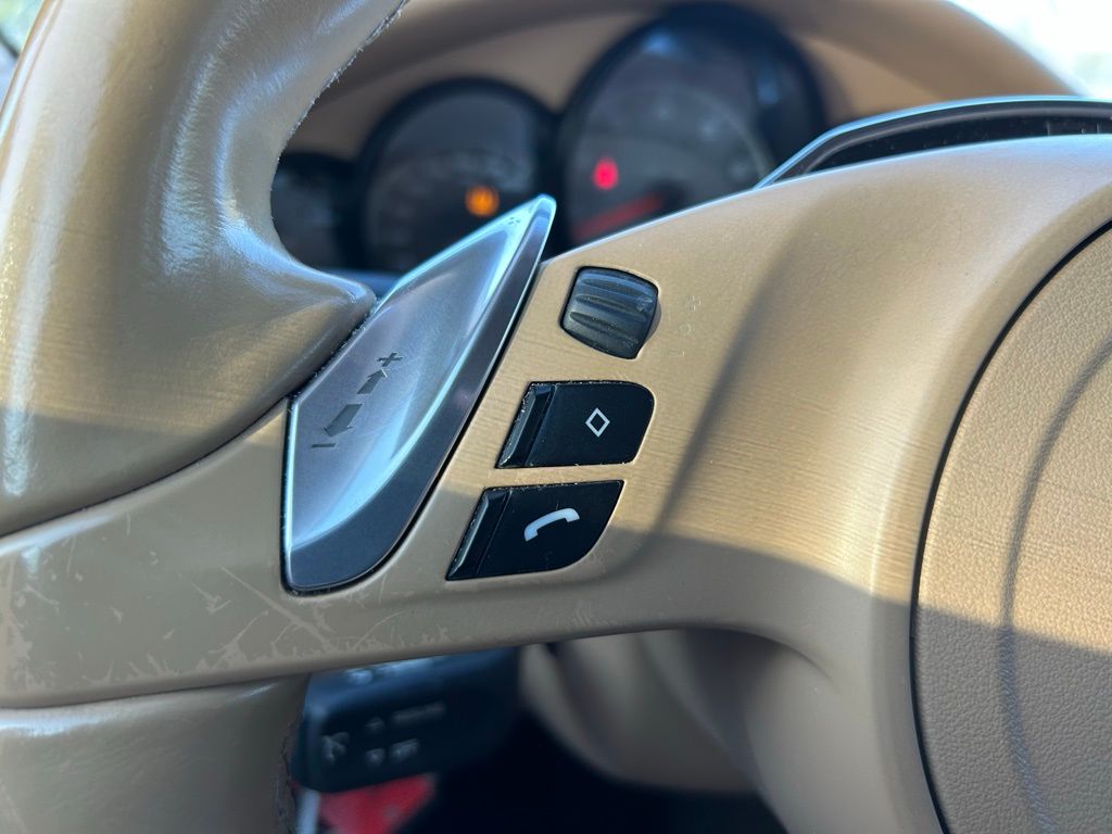 Thumbnail: 2012 Porsche Panamera - 19