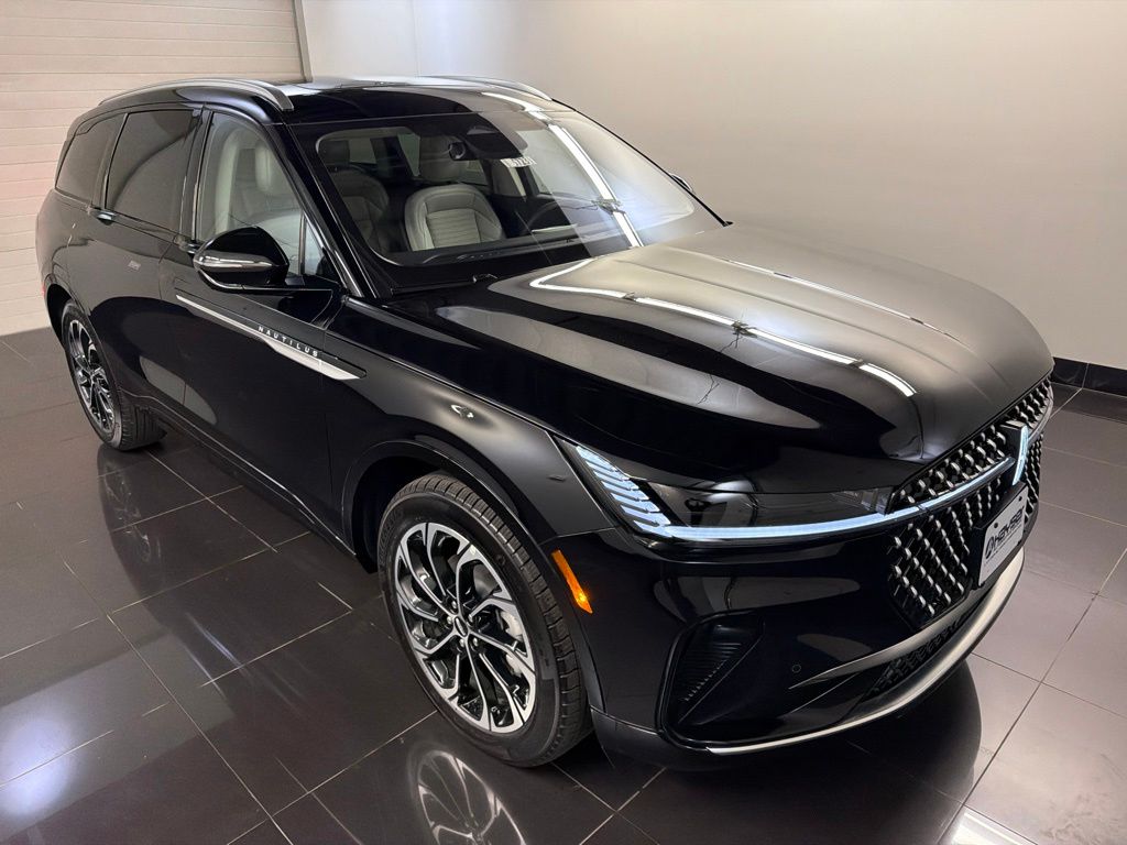 2026 Lincoln Nautilus Reserve AWD's photo