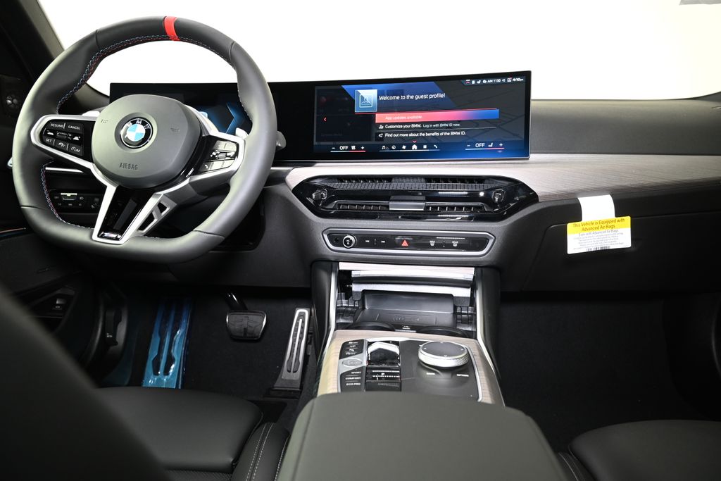 Thumbnail: 2025 BMW 3 Series - 16