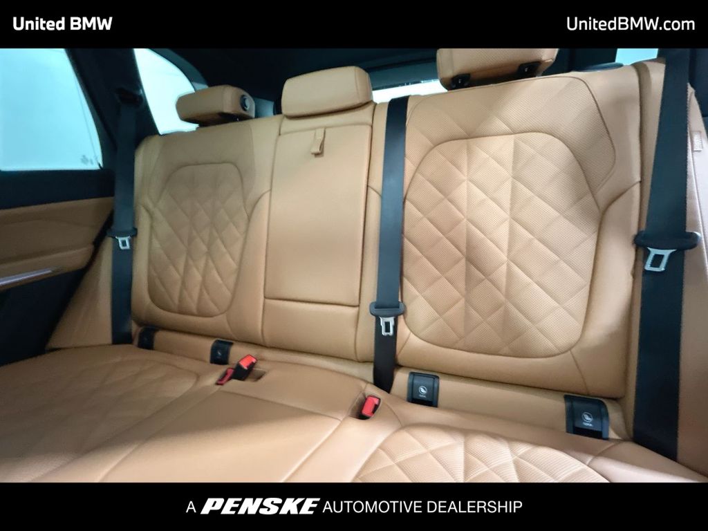 Thumbnail: 2026 BMW X5 - 21