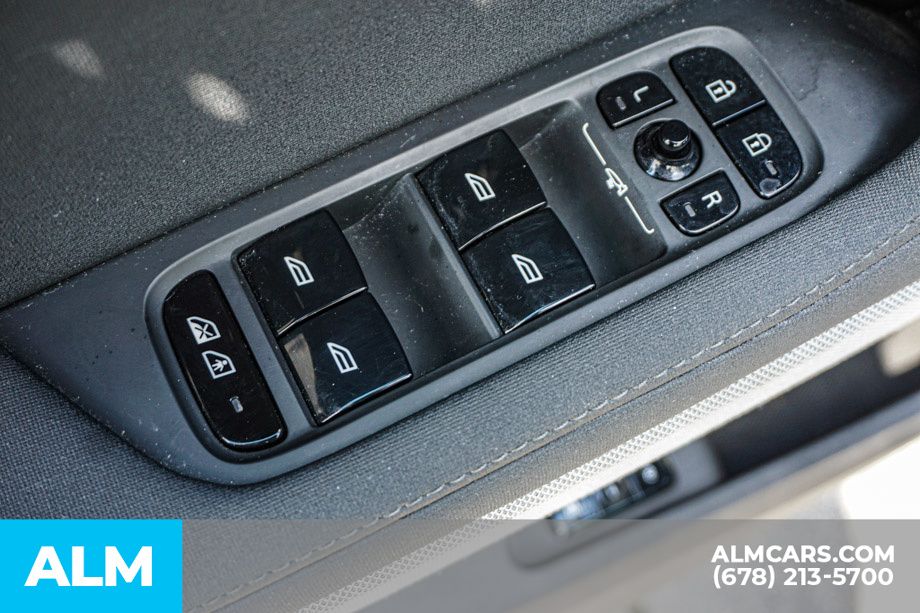 Used 2023 Gray Polestar Long Range Dual Motor image 46