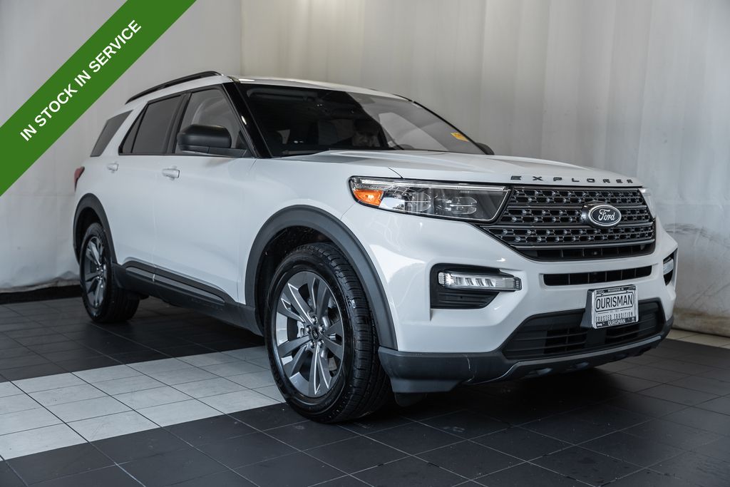 Oxford White 2021 Ford Explorer XLT AWD SUV / Crossover All-Wheel Drive Automatic
