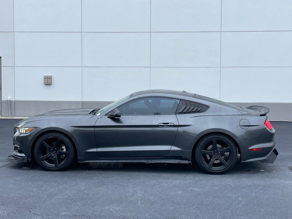 2015 Ford Mustang  2