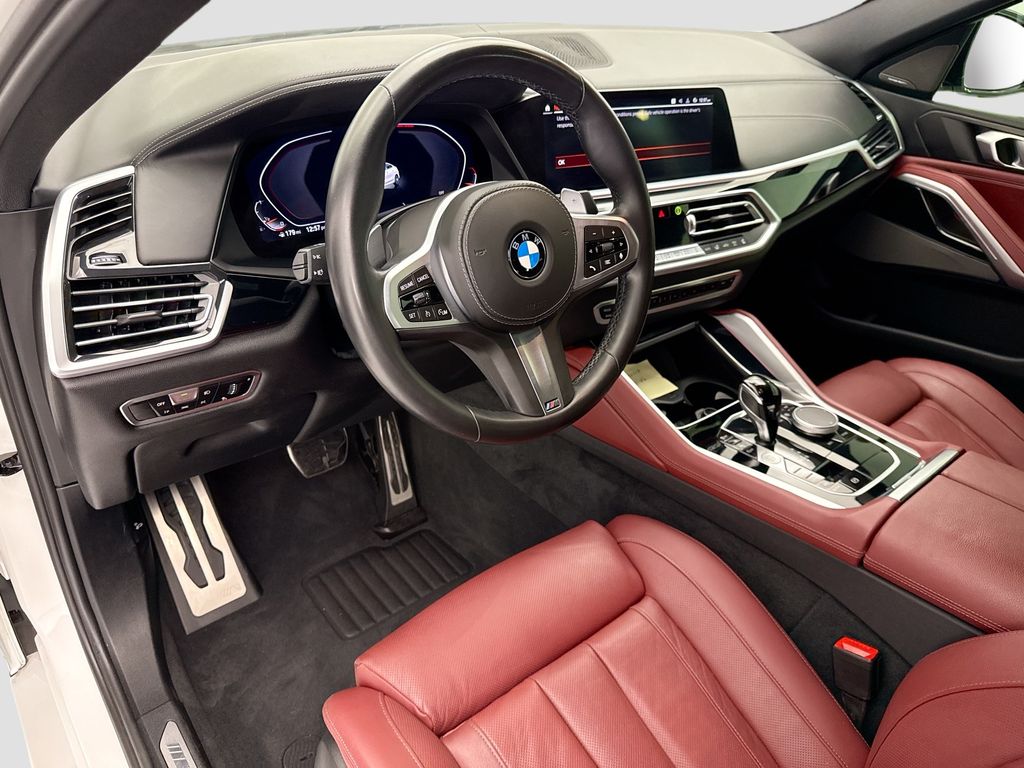 Thumbnail: 2022 BMW X6 - 9