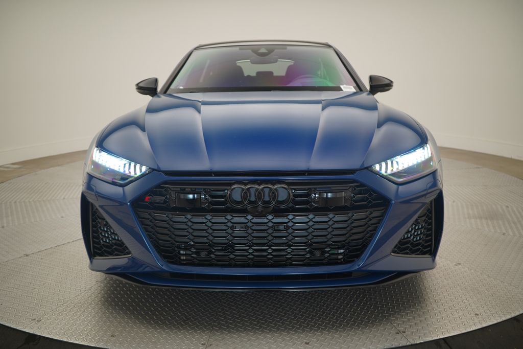 Thumbnail: 2025 Audi RS 7 - 5