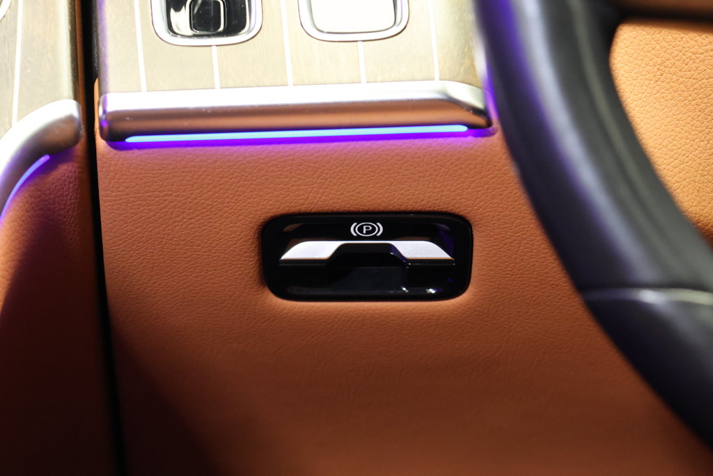 Thumbnail: 2023 Mercedes-Benz S-Class - 19