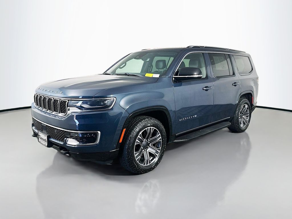 Used 2023 Gray Jeep Base image 3