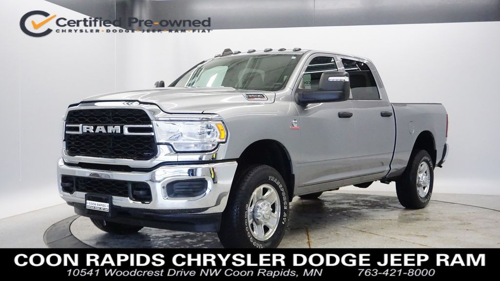 2024 RAM 3500 Tradesman Crew Cab 4WD