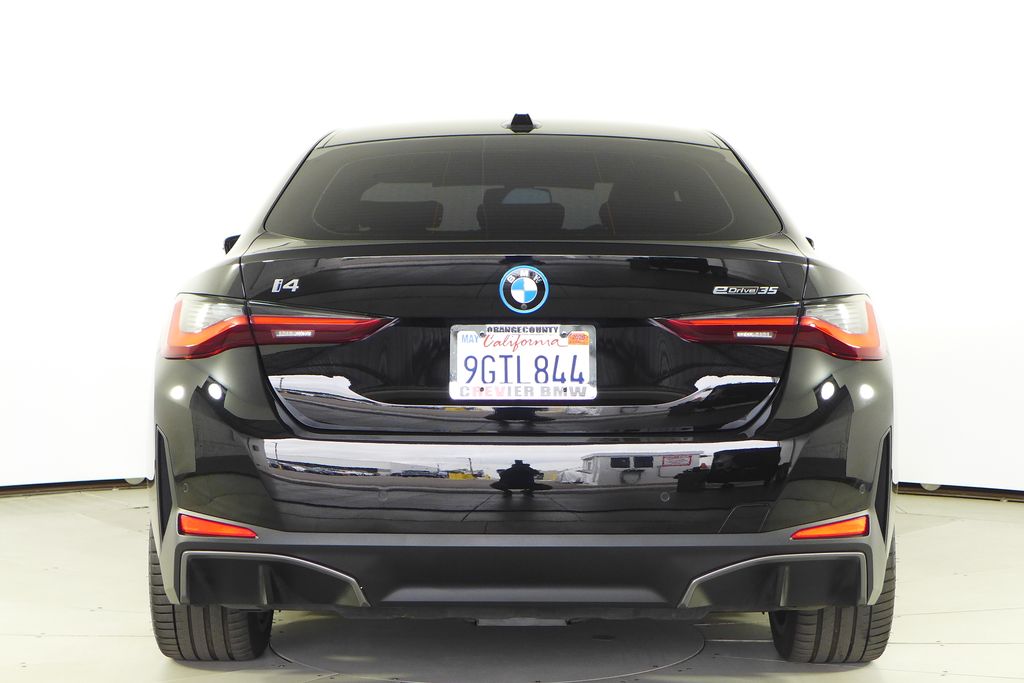 Thumbnail: 2023 BMW i4 - 8