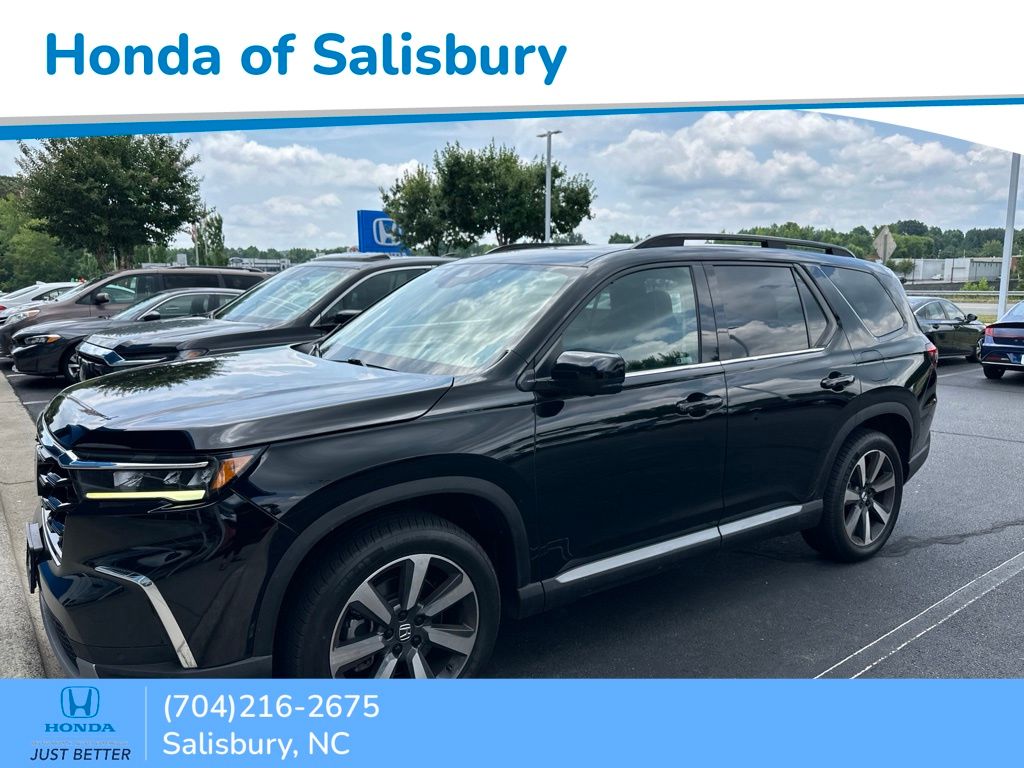 Crystal Black Pearl 2023 Honda Pilot SUV / Crossover All-Wheel Drive Automatic