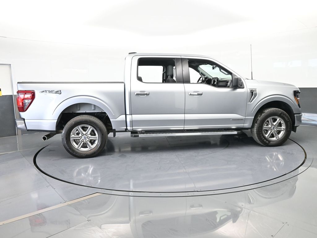 Used 2024 Silver Metallic Ford XLT image 7
