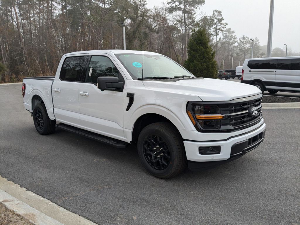 2025 Ford F-150 XLT