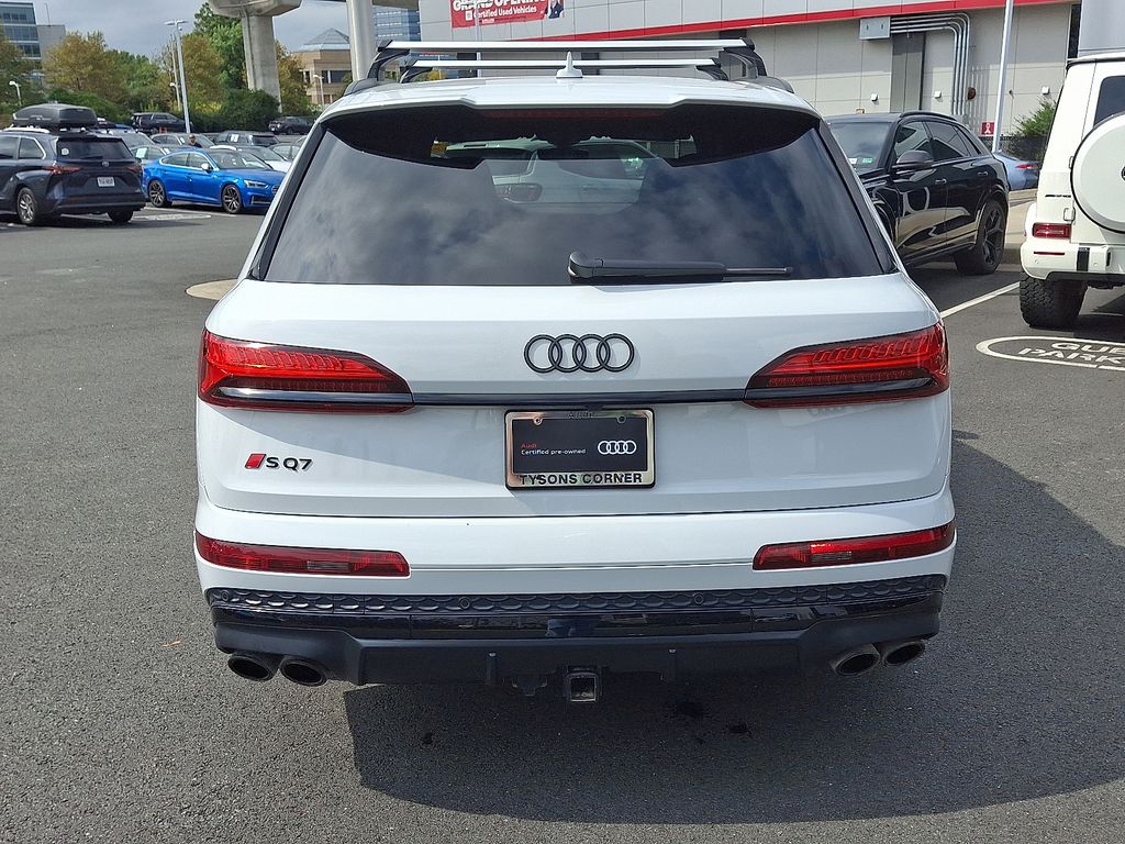 Thumbnail: 2025 Audi SQ7 - 5