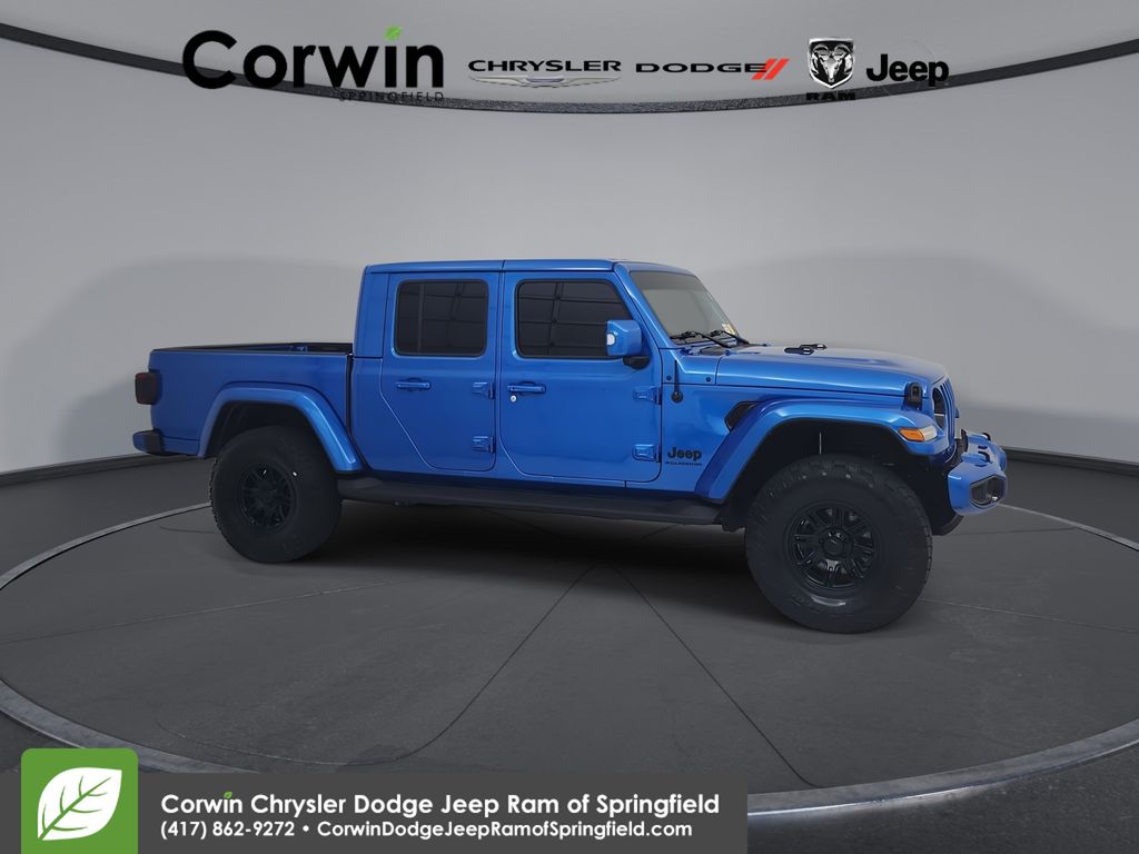 Hydro Blue Pearlcoat 2023 Jeep Gladiator Pickup Truck Four-Wheel Drive 8-Speed Automatic
