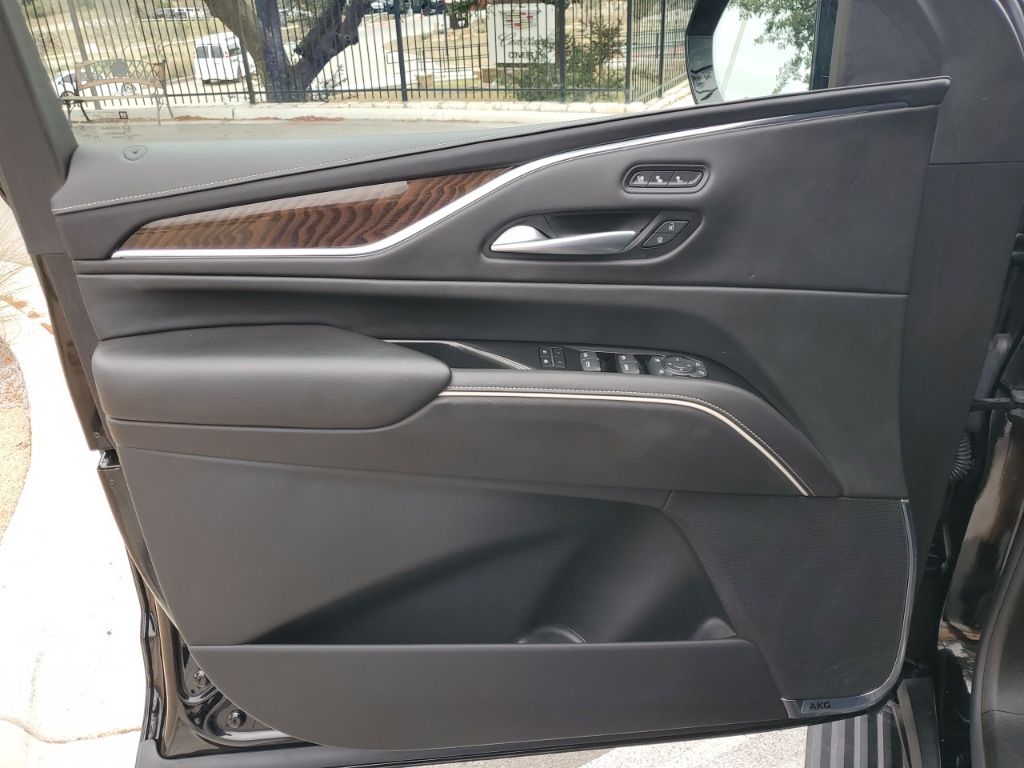 Used Car 2023 Cadillac Escalade  Sport Platinum For Sale Under $90,000 In Austin, Texas