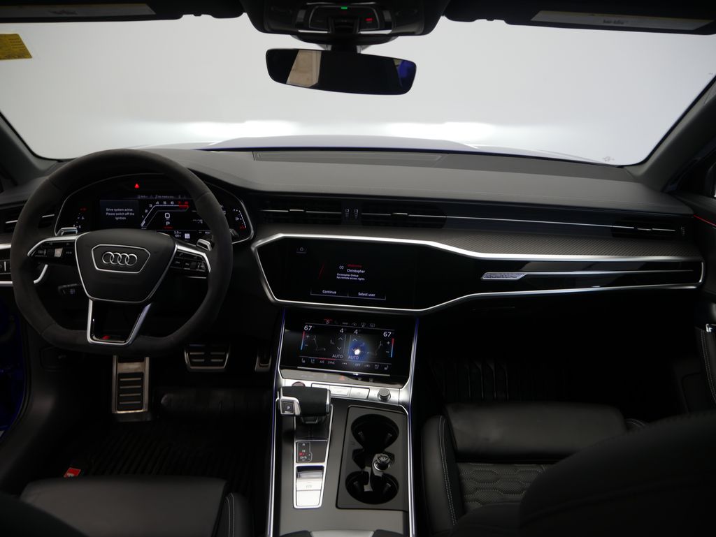 Thumbnail: 2023 Audi RS 6 - 29
