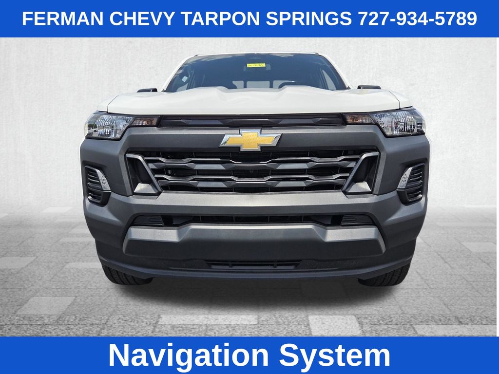 View vehicle photo 4