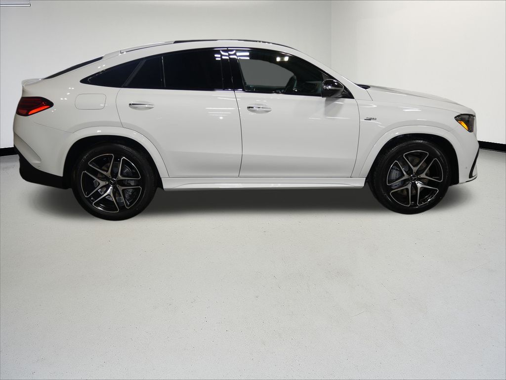 Thumbnail: 2026 Mercedes-Benz GLE - 6