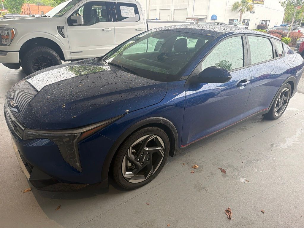 2025 Kia K4 EX