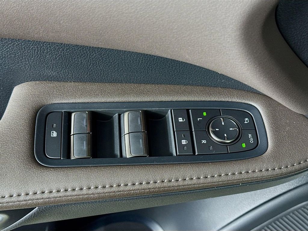 Thumbnail: 2026 Lexus RX - 20