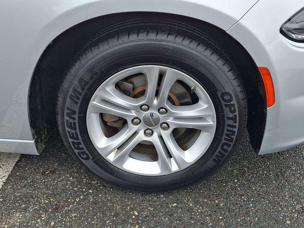 Thumbnail: 2022 Dodge Charger - 8