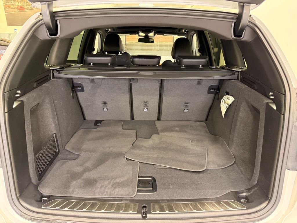 Thumbnail: 2024 BMW X3 - 24