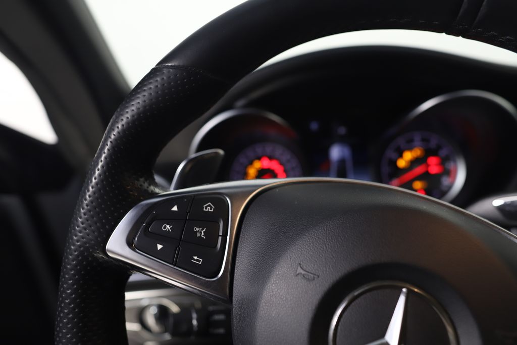 Thumbnail: 2018 Mercedes-Benz C-Class - 27