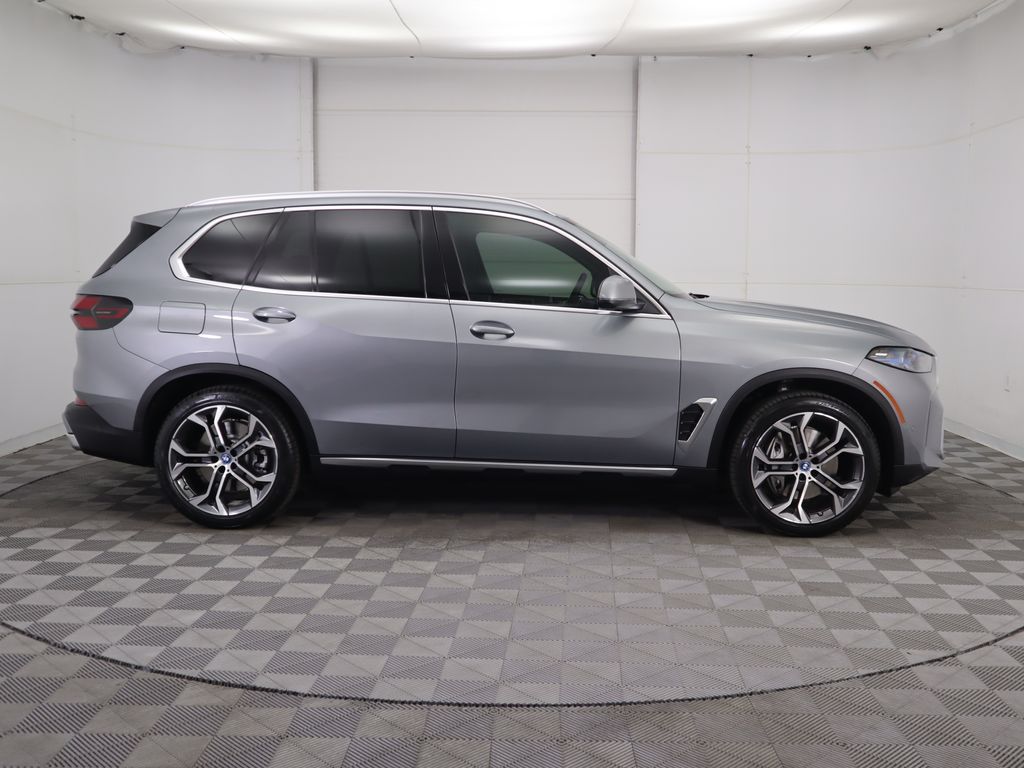 Thumbnail: 2025 BMW X5 - 4