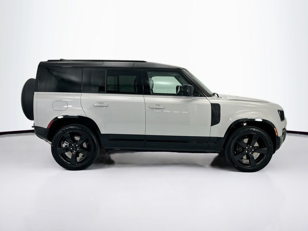 Thumbnail: 2026 Land Rover Defender - 4
