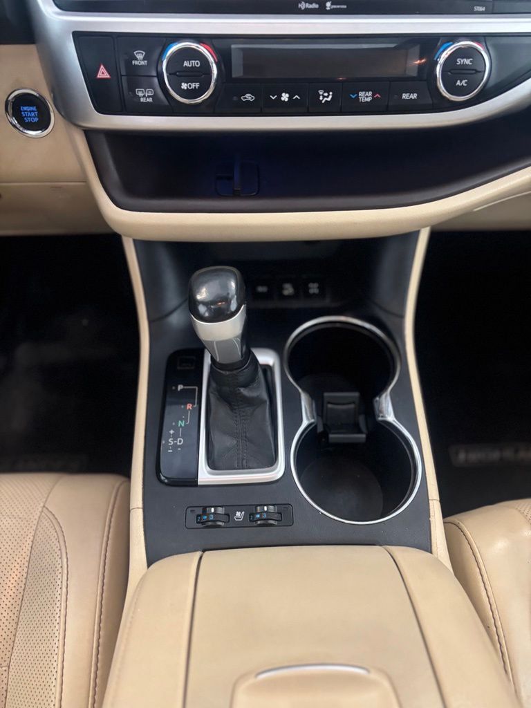 Used 2015 Toyota Highlander SUV
