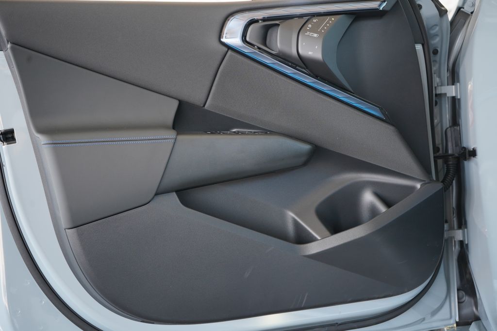 Thumbnail: 2025 BMW X3 - 10