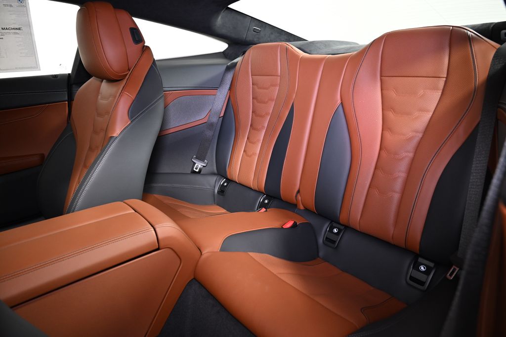 2025 BMW 8 Series 840i 22
