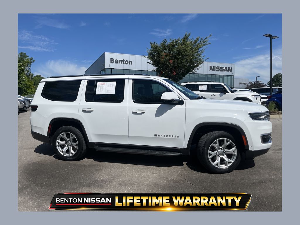 Bright White Clearcoat 2022 Jeep Wagoneer Series II 4WD SUV / Crossover Four-Wheel Drive 8-Speed Automatic