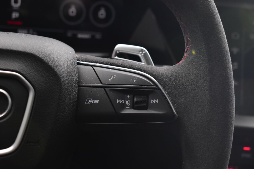 Thumbnail: 2024 Audi RS 3 - 16