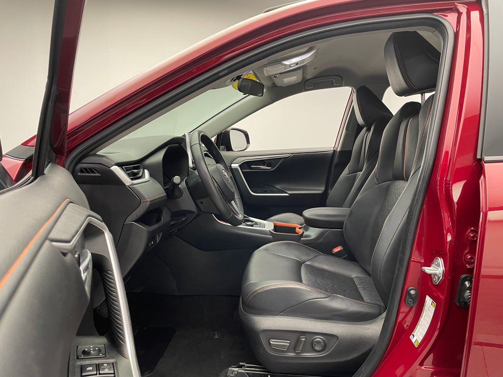 2023 Toyota RAV4 Adventure 13