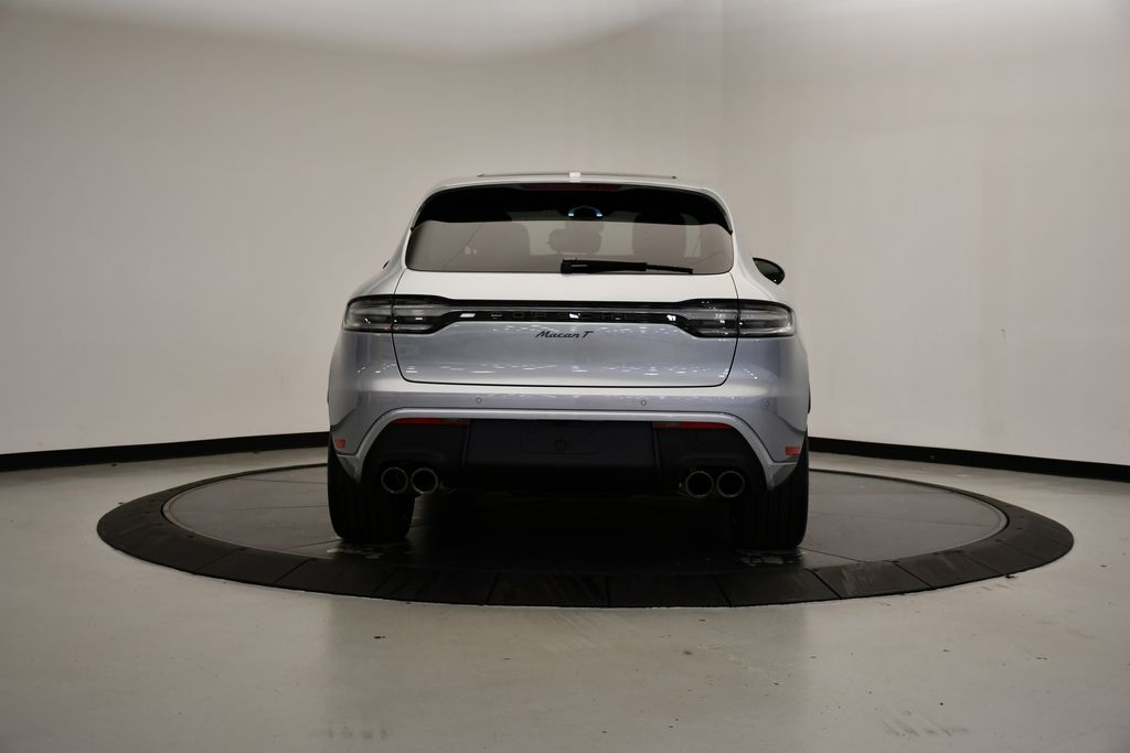 Thumbnail: 2026 Porsche Macan - 6