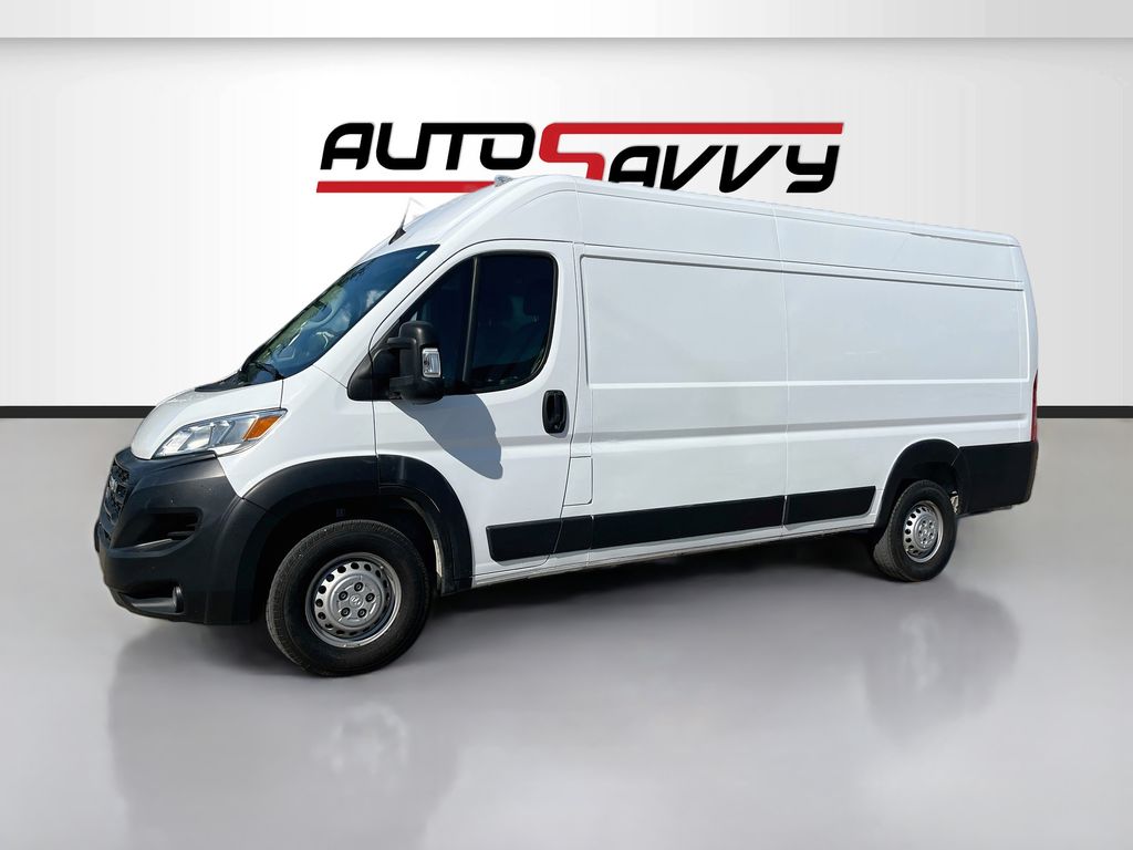 Used 2024 White Ram High Roof image 3
