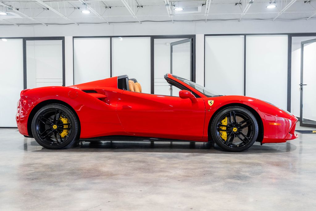 Rosso Corsa 2018 Ferrari 488 Convertible Rear-Wheel Drive 7-Speed Automatic