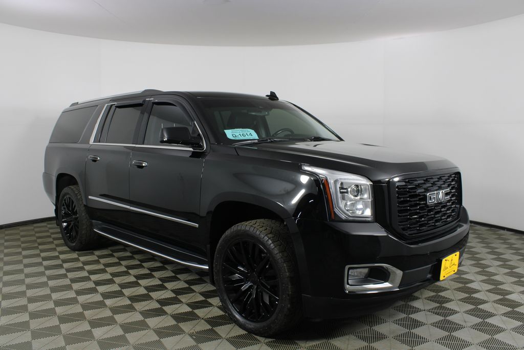 Onyx Black 2019 GMC Yukon XL Denali 4WD SUV / Crossover Four-Wheel Drive