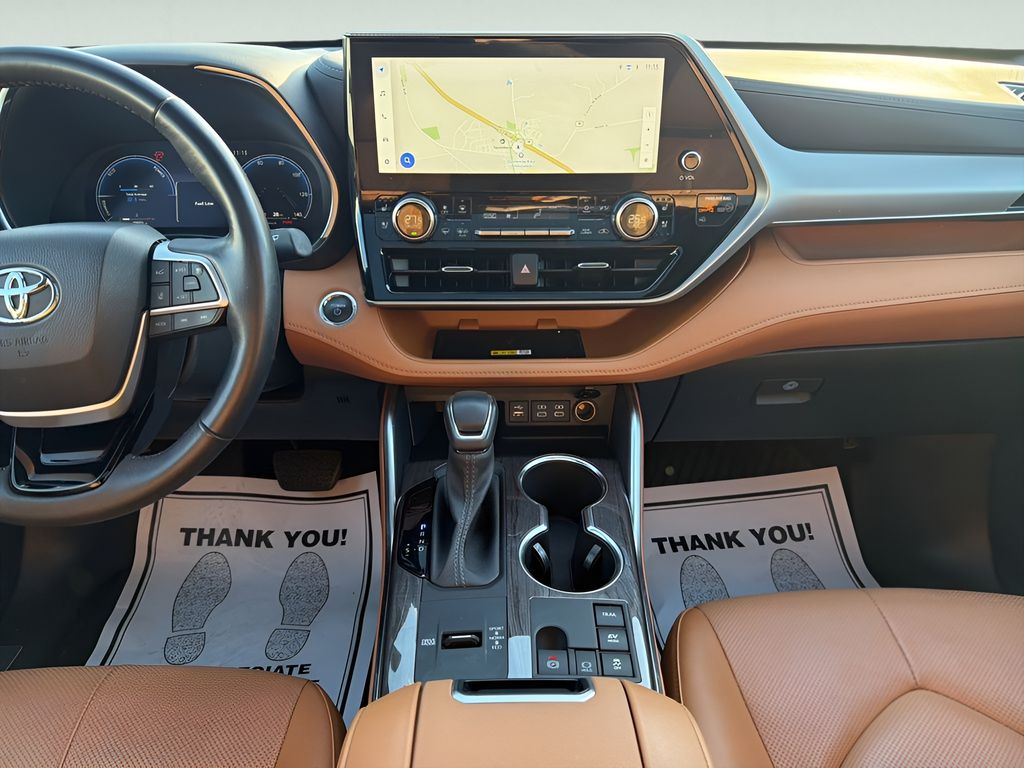 2023 Toyota Highlander Hybrid