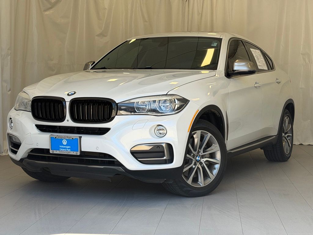 White Metallic 2015 BMW X6 xDrive50i AWD SUV / Crossover All-Wheel Drive 8-Speed Automatic