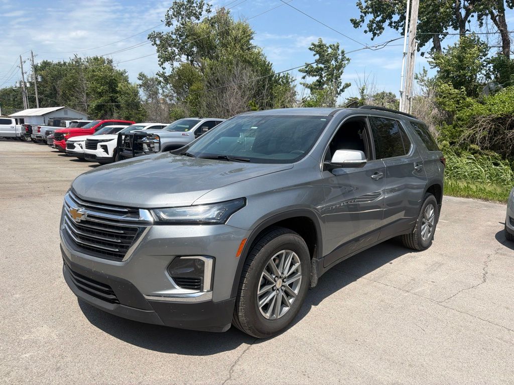 Sterling Gray Metallic 2023 Chevrolet Traverse SUV / Crossover Front-Wheel Drive 9-Speed Automatic