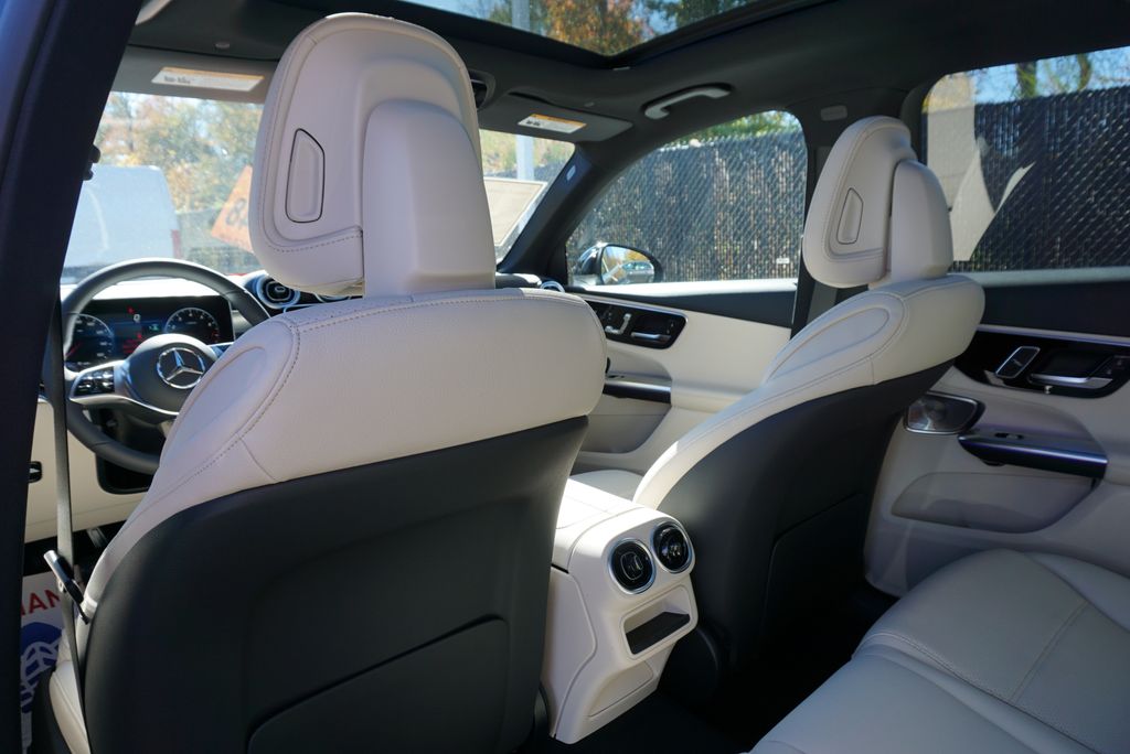 Thumbnail: 2026 Mercedes-Benz GLC - 15