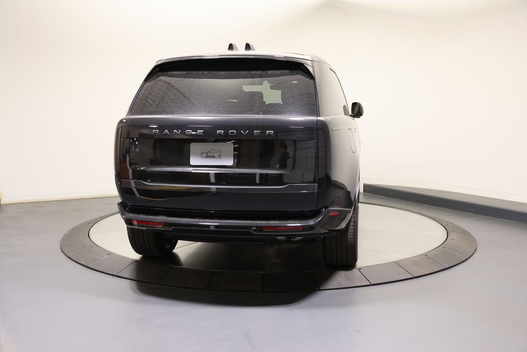 Thumbnail: 2026 Land Rover Range Rover - 4