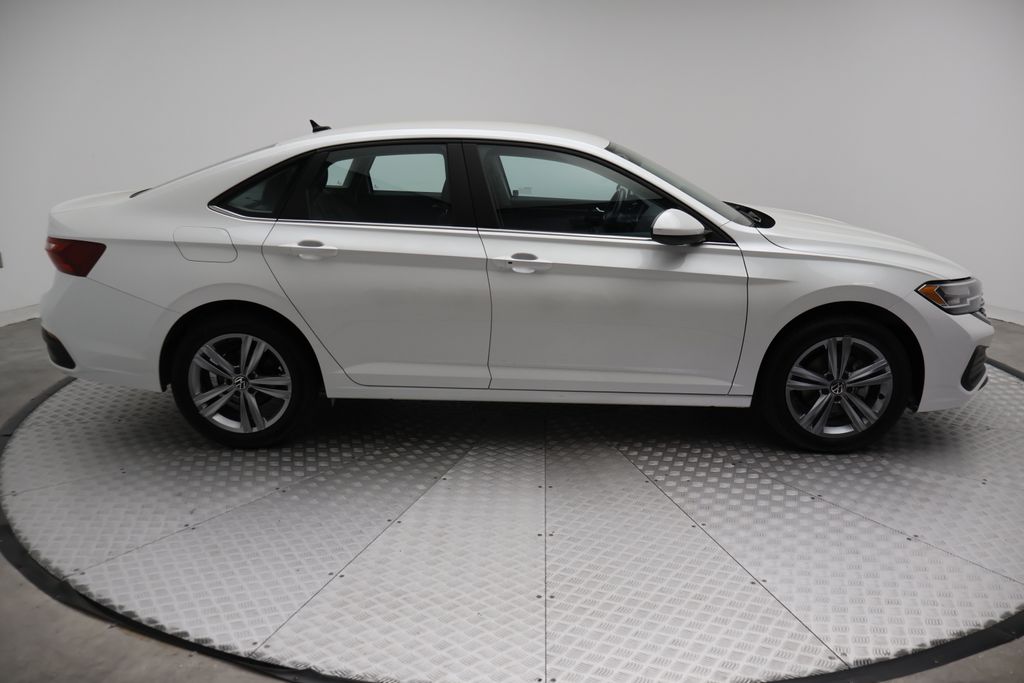 Thumbnail: 2022 Volkswagen Jetta - 7