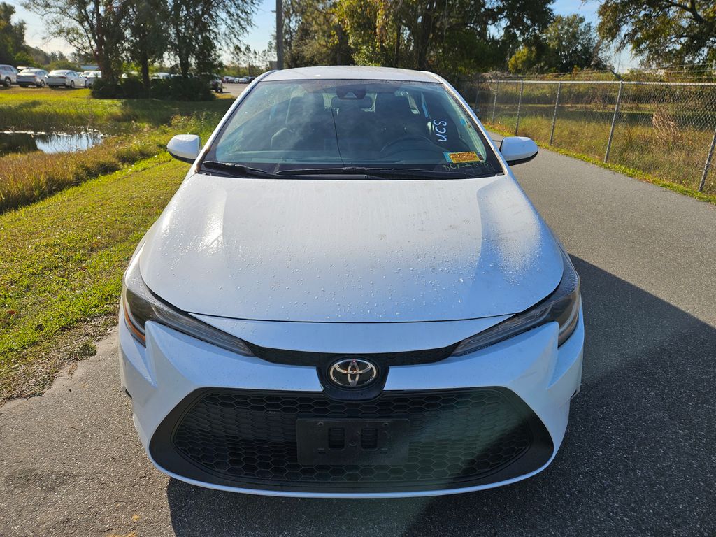 2022 Toyota Corolla LE 8